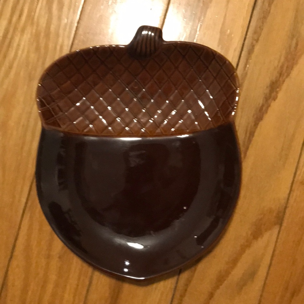 Acorn Salad Plate